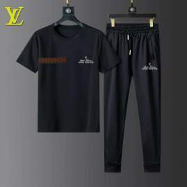 Picture of LV Shirt Pant Suits _SKULVM-5XL12yr33423533